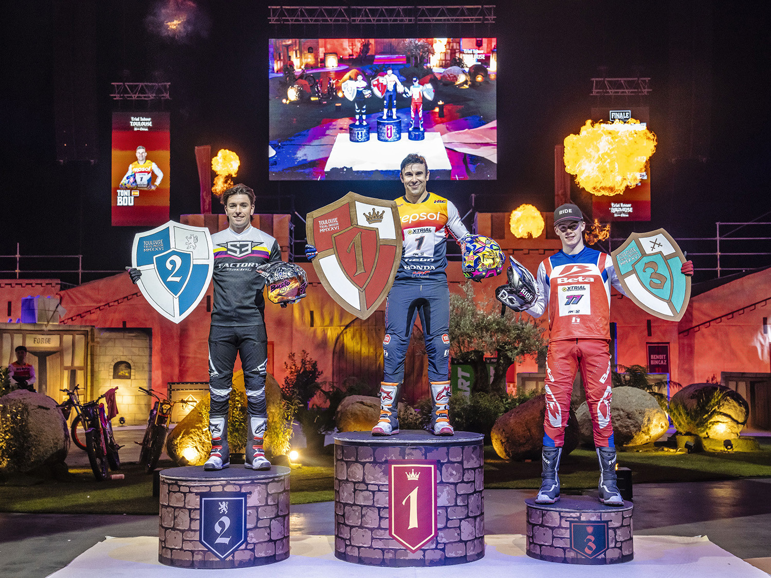 trial-indoor-toulouse26_podium_09236_ps-2-1768808994.jpg